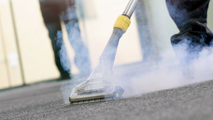 What is Steam Cleaning and How Does It Benefit Your Carpet?